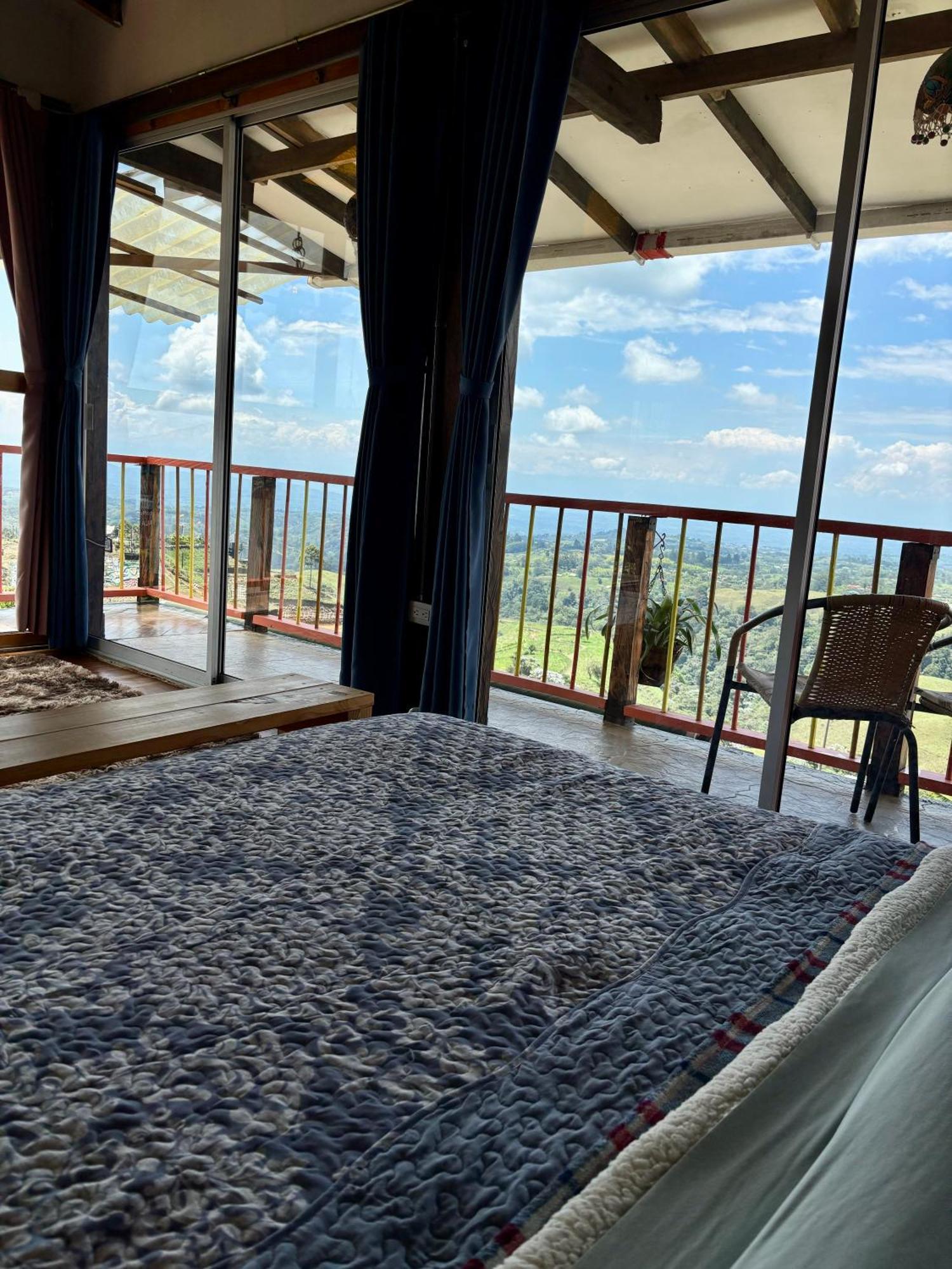La Puesta Del Sol Hotel Филандиа Екстериор снимка